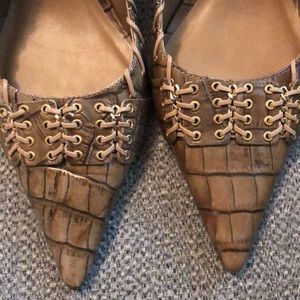 Carlos Santana SlingBack Pointy Toed Heels